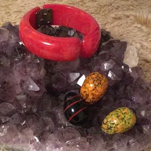 Red Hinged Bakelite (tested)Bracelet